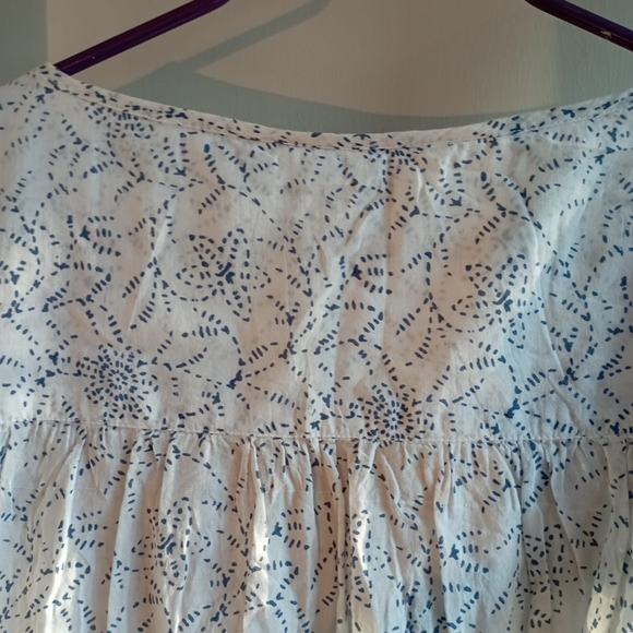 White and Blue Cotton Plus Top - Picture 8 of 15